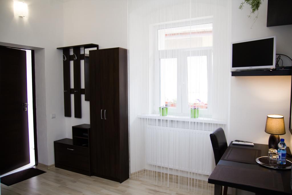 Leo Apartment Bratislava Exteriör bild