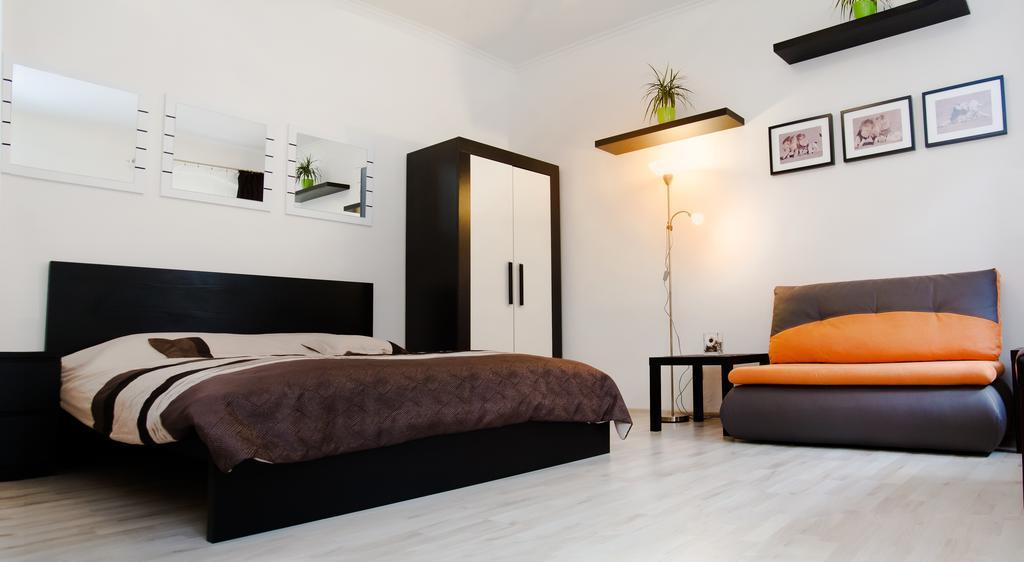 Leo Apartment Bratislava Exteriör bild