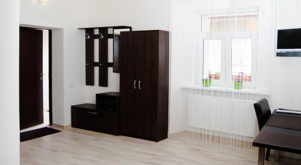 Leo Apartment Bratislava Exteriör bild